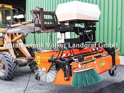 Pronar ZM 2000 Kehrmaschine 2m + Seitenbesen