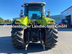 Claas ARION 640