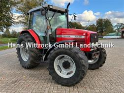 Massey Ferguson 4235