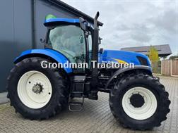 New Holland T 7030