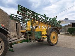 John Deere M740i