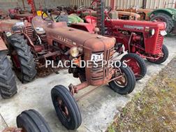 Mc Cormick Tracteur agricole Farmall F135 Mc Cormick