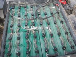 Nissan Heftruck, L30T elektrisch, triplomast, side shift.