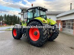 Claas AXION 850
