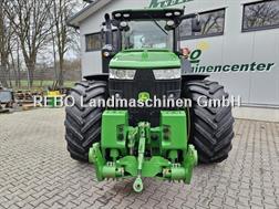 John Deere 8370R