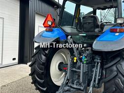 New Holland TS 100