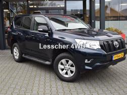 Toyota Land Cruiser 150 2.8 D-4D 5DRS ACTIVE A/T VAN