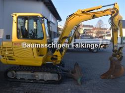 Takeuchi TB235 mit Powertilt