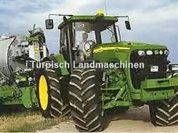 John Deere 8520
