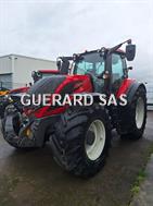 Valtra T214V