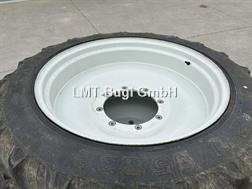 Taurus 270/95R32 u. 300/95R46