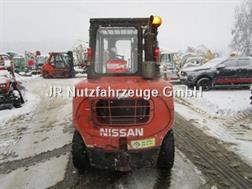 Nissan 4 Ton.-Triplex-FH 4,5m + Seitenschieber