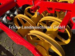 Väderstad Carrier XT 425