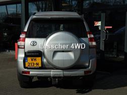 Toyota Land Cruiser 150 3.0 D-4D 3DRS VX A/T VAN