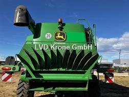 John Deere T 660