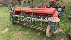 Nodet Semoir à grains 19 rangs Nodet