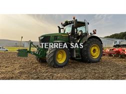 John Deere 6R 250