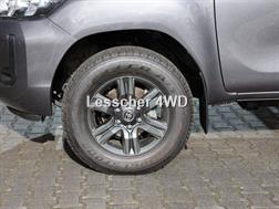 Toyota Hilux 2.4 D-4D DUBBEL CABIN PROFESSIONAL A/T 2 ZIT