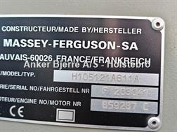 Massey Ferguson 8110