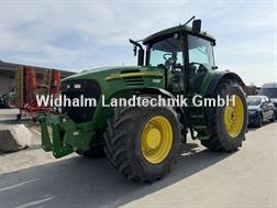 John Deere 7820