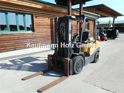 Tcm FD30T3 Triplex 4,35m + Seitenschieber