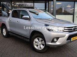 Toyota Hilux 2.4 D-4D DUBBEL CABIN PROFESSIONAL A/T 2 ZIT