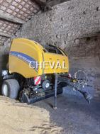 New Holland Roll-Belt 180 Superfeed