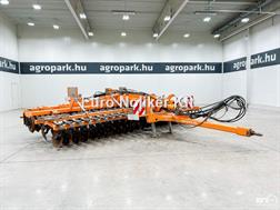 Simba X-Press 6.6 6,6m trailed folding heavy disc harrow