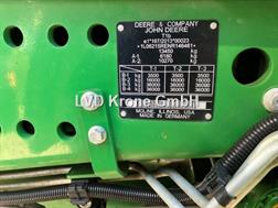 John Deere 6215