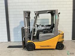 Jungheinrich EFG 320