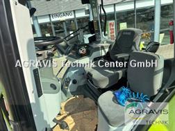 Claas AXION 810