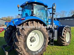 New Holland T7.220