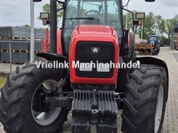 Massey Ferguson 8220