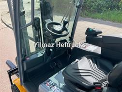 Jungheinrich EFG320 2000KG 4.40METER HEFTRUCK
