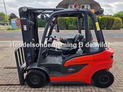 Linde H25 Triplomast diesel heftruck