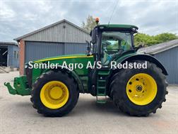 John Deere 8370R