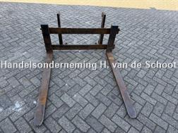 Seat -