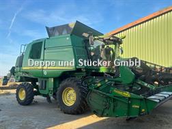 John Deere T 660