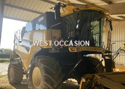 New Holland CR 980
