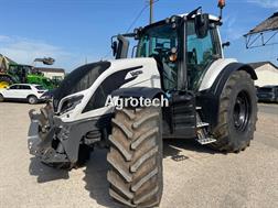 Valtra T255