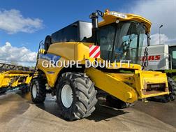 New Holland CX8080