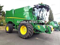 John Deere S780