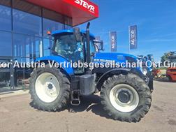 New Holland T7.200