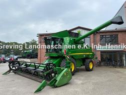 John Deere T 560
