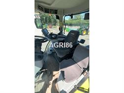 Claas ARION 640