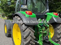 John Deere 6330