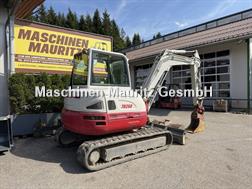 Takeuchi TB 260 Powertilt
