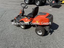 Husqvarna Rider R216T AWD gebraucht mit 103cm Mähdeck