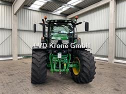John Deere 6215
