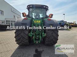 John Deere 8320 R  